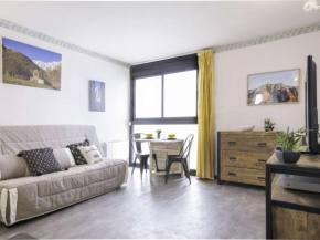 Studio proche pistes ski avec parking, lumineux et calme - FR-1-296-330